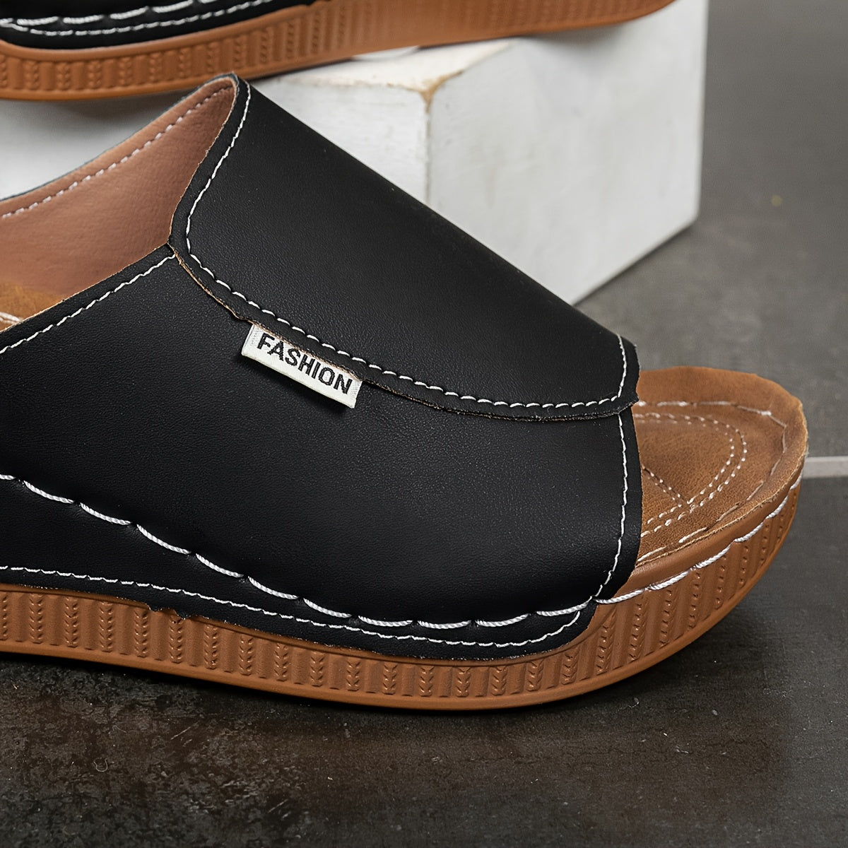 Orthocomfort™ | sandál s 6cm komfortní podrážkou