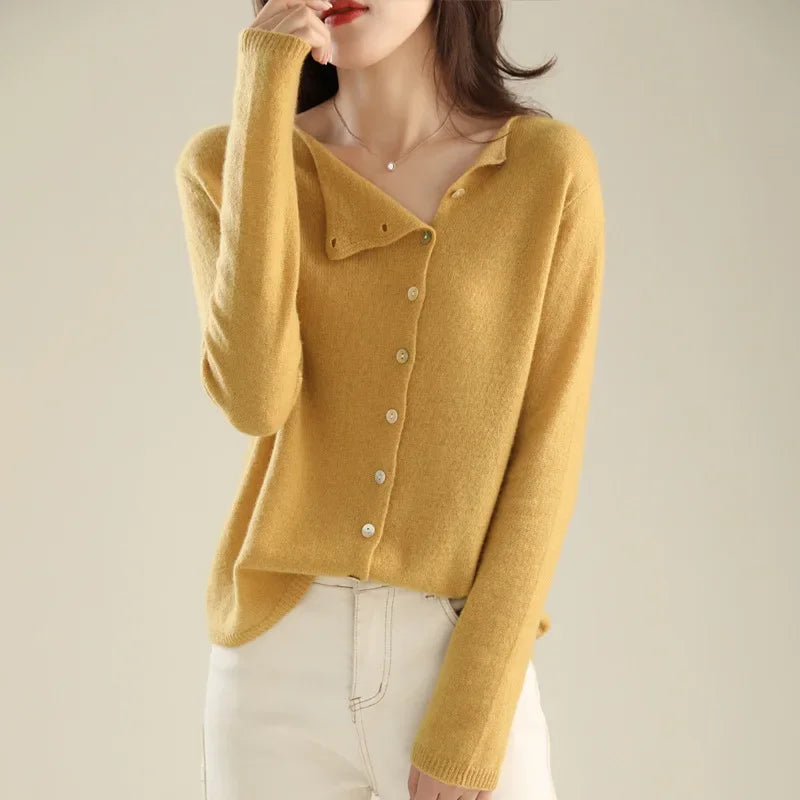 Mireille | Pletená vesta s elegantními knoflíky