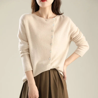 Mireille | Pletená vesta s elegantními knoflíky