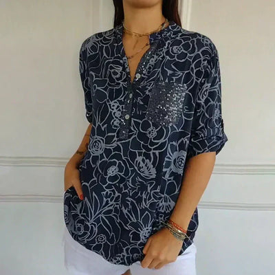Lucie™ | Elegantní květinová halenka s lehkým střihem